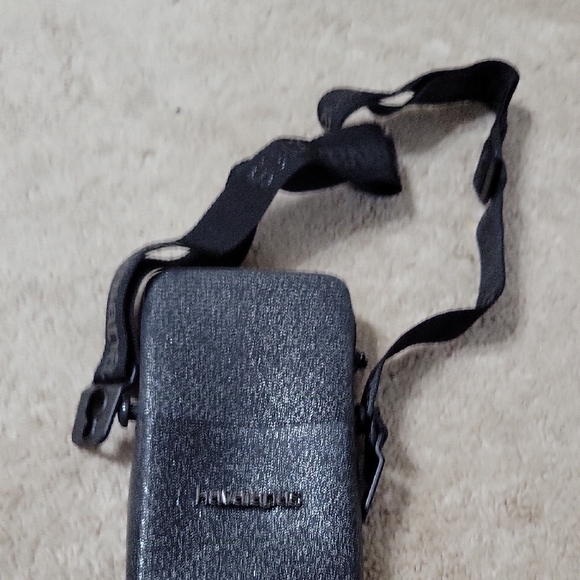 Havaianas Handbags - Havaianas Gray Camera Case with Strap